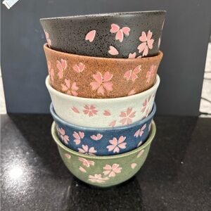 Set of Tajimi Japanese Floral Patterned Bowls